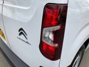 CITROEN BERLINGO 2023 (73)