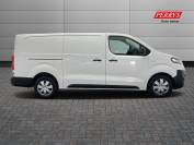 VAUXHALL VIVARO 2021 (70)