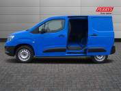 VAUXHALL COMBO CARGO 2024 (24)