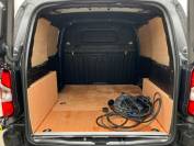 CITROEN BERLINGO 2024 (73)