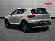 VOLVO XC40 2021 (21)