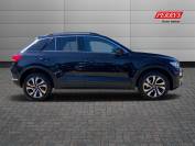 VOLKSWAGEN T-ROC 2021 (21)