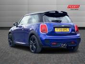 MINI HATCHBACK 2019 (19)