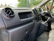 VAUXHALL VIVARO 2018 (18)