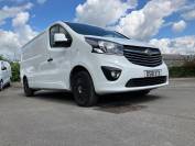 VAUXHALL VIVARO 2018 (18)