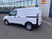 FORD TRANSIT COURIER 2024 (J0125)