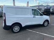 FORD TRANSIT COURIER 2024 (J0125)