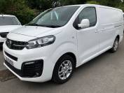 VAUXHALL VIVARO 2020 (70)