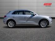 AUDI Q3 2021 (21)