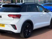 VOLKSWAGEN T-ROC 2023 (23)