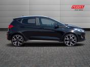 FORD FIESTA 2021 (21)