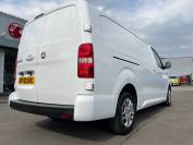 VAUXHALL VIVARO 2020 (70)