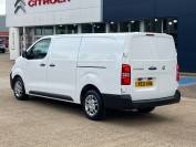 VAUXHALL VIVARO 2021 (21)