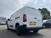 VAUXHALL COMBO CARGO 2021 (70)