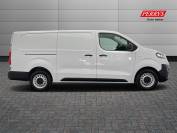 VAUXHALL VIVARO 2022 (72)