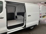 VAUXHALL VIVARO 2022 (72)