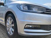 VOLKSWAGEN TOURAN 2019 (68)