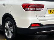 KIA SORENTO 2017 (17)