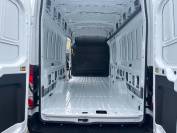 FORD TRANSIT 2024 (L0013 1F)