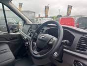 FORD TRANSIT 2024 (L0014 1F)