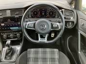 VOLKSWAGEN GOLF 2019 (19)