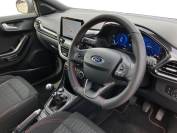 FORD PUMA 2024 (24)