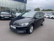 VOLKSWAGEN TOURAN 2018 (68)