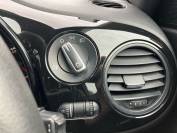 VOLKSWAGEN BEETLE 2013 (63)