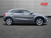 MERCEDES-BENZ GLA 2019 