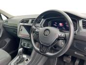 VOLKSWAGEN TIGUAN 2019 (19)