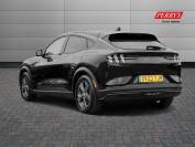 FORD MUSTANG MACH-E 2023 (23)