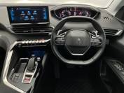 PEUGEOT 3008 2021 (21)