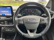 FORD FIESTA 2017 (17)