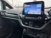 FORD FIESTA 2017 (17)