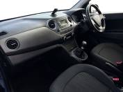 HYUNDAI I10 2018 (18)