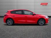 FORD FOCUS 2024 (24)