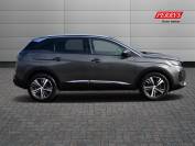 PEUGEOT 3008 2021 (21)