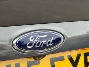 FORD KUGA 2015 (15)