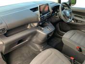 VAUXHALL COMBO-LIFE 2023 (23)