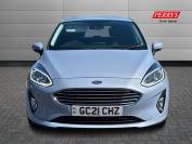 FORD FIESTA 2021 (21)