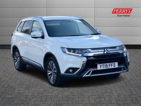 MITSUBISHI OUTLANDER 2019 (19) at Perrys Alfreton