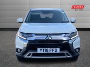 MITSUBISHI OUTLANDER 2019 (19)