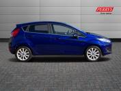 FORD FIESTA 2015 