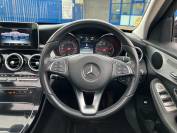 MERCEDES-BENZ C CLASS 2017 (17)