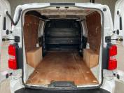 VAUXHALL VIVARO 2019 (69)