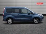 FORD TOURNEO CONNECT 2021 (21)