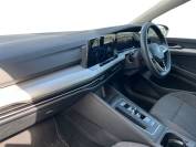 VOLKSWAGEN GOLF 2021 (21)