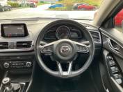 MAZDA 3 2018 (18)