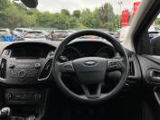 FORD FOCUS 2016 (16)