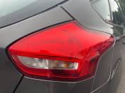 FORD FOCUS 2016 (16)